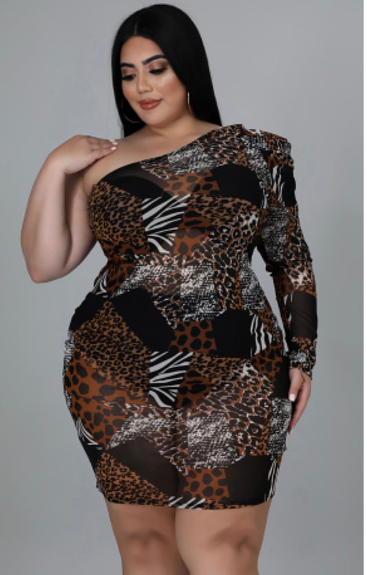 Plus Size Graffiti Mini Dress - Brown